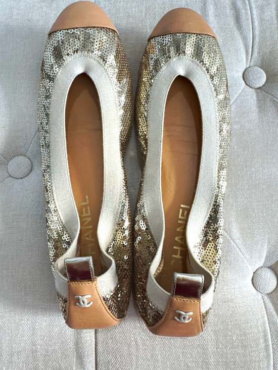 CHANEL Shoes - Authentic CHANEL Gold Sequin Cap-Toe Ballet Flats – Size 39 (US 8/8.5)